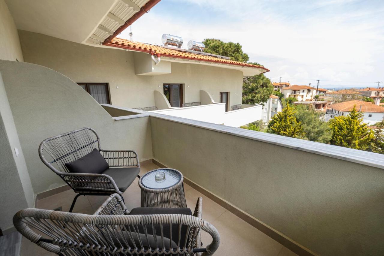 Rigas Supreme Hospitality Aparthotel Afytos Exterior photo